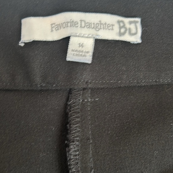 Favorite Daughter black pleated trouser pant side pocket back pocket clasp close - Picture 5 of 16